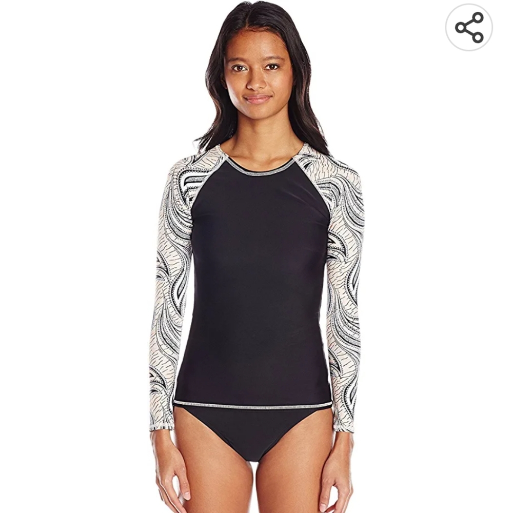 NWT Volcom Youth Long-sleeved Rash Guard in Firebird Pattern